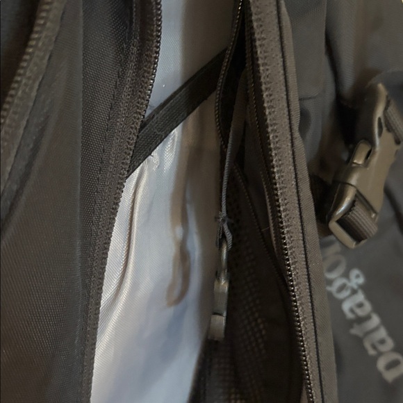 Patagonia Sling Bag Like New Black No signs of wear - Picture 6 of 12